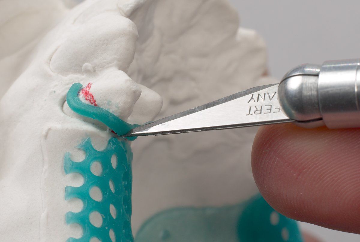 Multipurpose instrument Universal