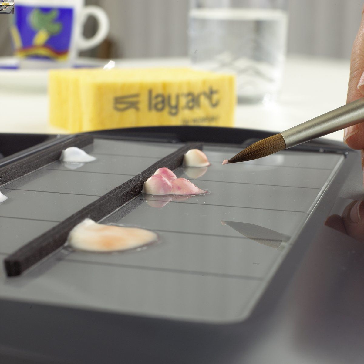 lay:art crystal aqua