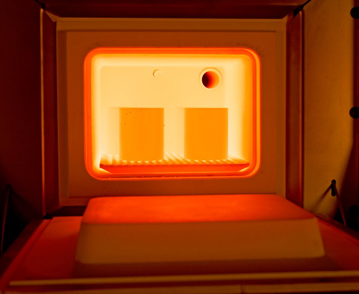 Magma Preheating furnace with catalyst converter