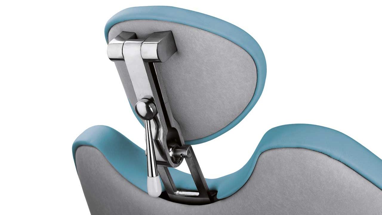 Diplomat Adept DA370